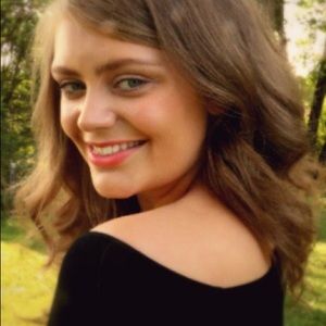 Meet your Posher, Haley